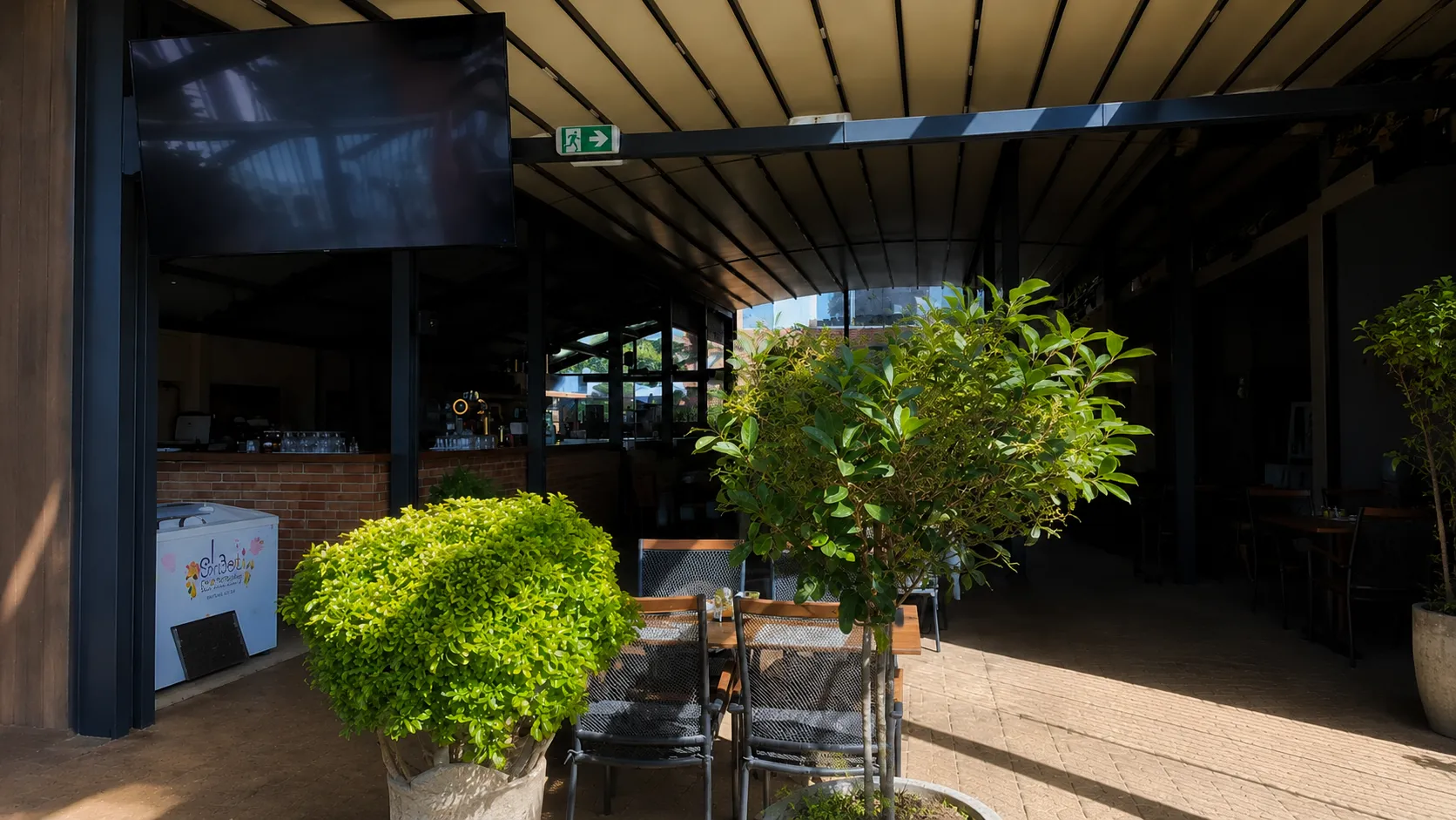 Terasa exterioară Fiald Hotel & Spa Bacău — locația evenimentului Just Networking